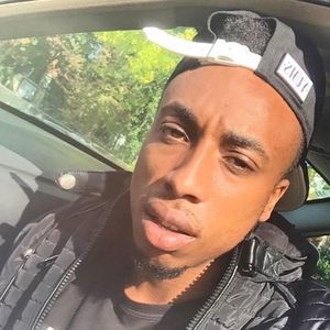 Meet your Posher, Tae